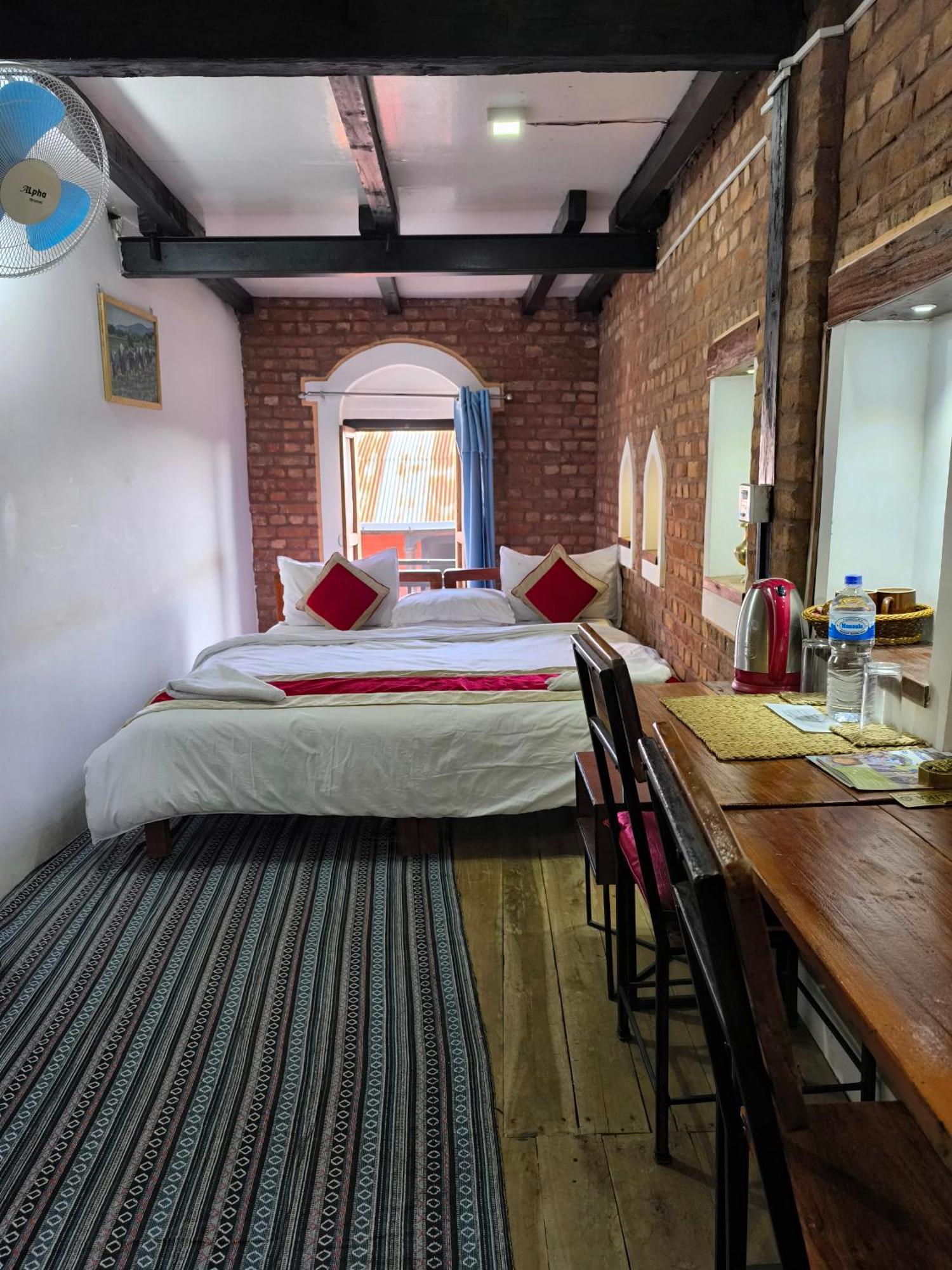 Bandipur Chhen Bed & Breakfast Dış mekan fotoğraf